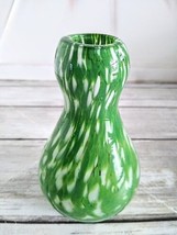 Hand Blown Art Glass Bud Vase Green White Marble Swirl Pattern  4.5” Tall - £11.25 GBP