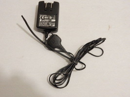 Motorola Model PSM4940D Cell Phone Charger 5.9v- 400mA - $12.97