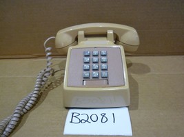 Bell Systems 2500MM 7908 Telephone - $40.00