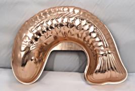 Gelatin Mold 5.5 Cups Fish Shaped Copper Colored Aluminum MCM - $14.10