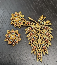 Vintage WEISS Demi Parure Brooch Earring Set Leaf Faux Pearl Coral NEEDS... - $40.24