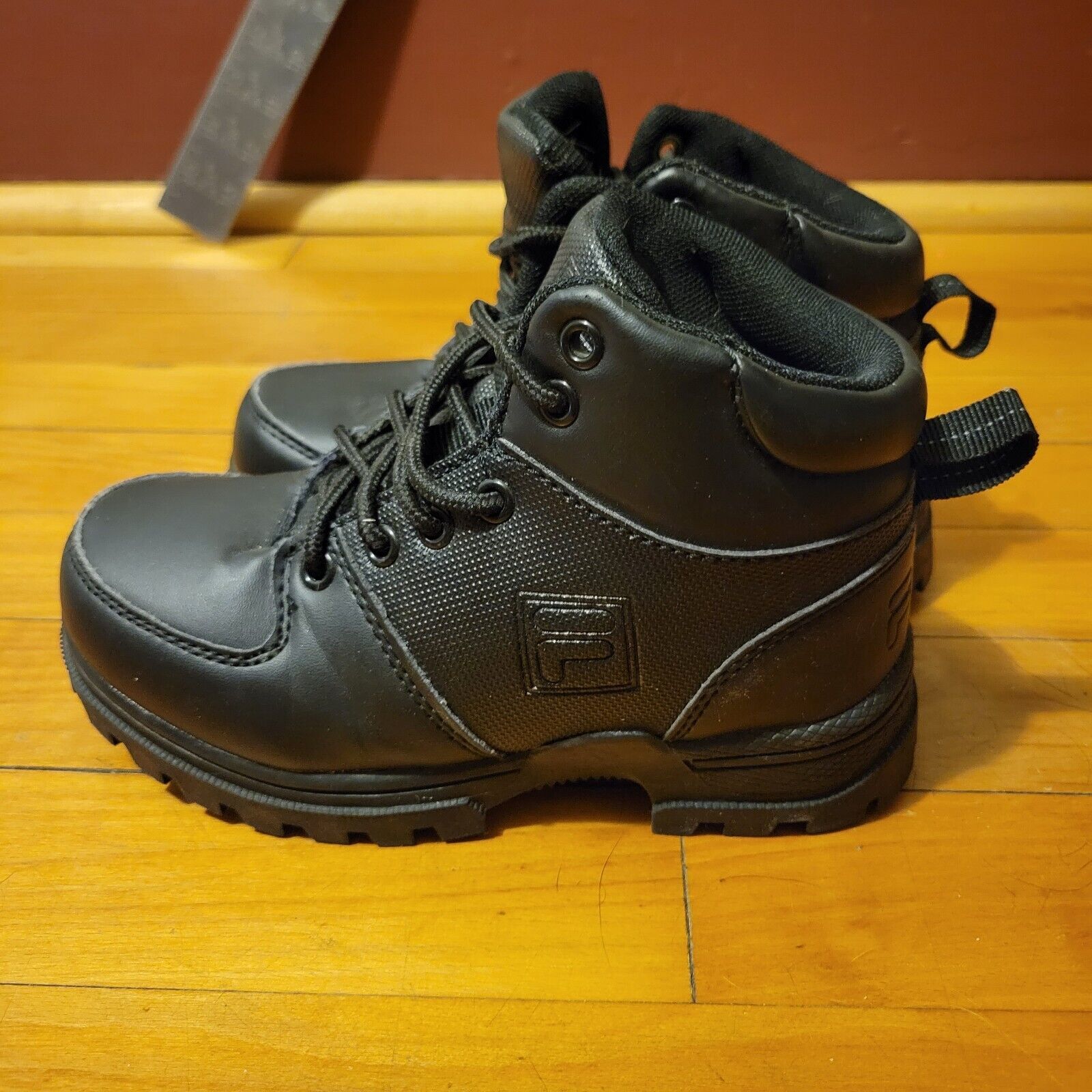 FILA Boy's Size 12 Ascender Black Boots Thick Rubber Sole - $14.08