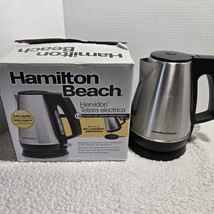 Hamilton Beach 1 Liter Electric Kettle, Stainless Steel and Black - $259.64 MXN