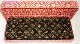 VINTAGE WOMEN&#39;S BLACK VELOUR EVENING CLUTCH GOLD TREAD EMBOSSED - $23.52