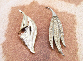 Lot of 2 Hair Clips Leaf Designs Silver Tone Clear Rhinestones and Gold ... - £11.37 GBP