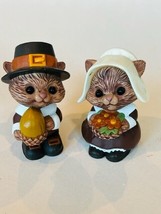 Salt Pepper Shakers vtg antique figurine Thanksgiving Hallmark squirrel ... - £23.70 GBP