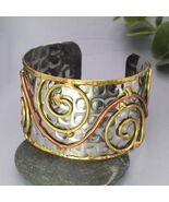 Mixed Metal Wire Spirals Silver Hammered Cuff Bracelet - $363.26 MXN