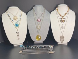 15 Vintage Pendant Necklaces Stone Mosaic Cameo - $285.10 MXN