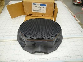 FORD XL1Z-18808-AA Speaker and Housing RH 4 Ohm 25 Watt OEM NOS - $49.32