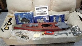prebuilt painted Nichimo 1/200 Battleship Yamato + 3 new Fujimi superstr... - £427.87 GBP