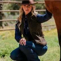 Small OUTBACK TRADING CO. WOMEN&#39;S BRISBANE BROWN QUILTED VEST - $125.54 CAD