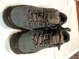 Men’s Shoes- Landrover Size Uk 6 1/2Colour Blue - $27.00
