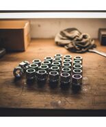 MIKKUPPA M14x1.5 Open End Lug Nuts - Replacement for Chevy GMC Silverado... - €26,64 EUR