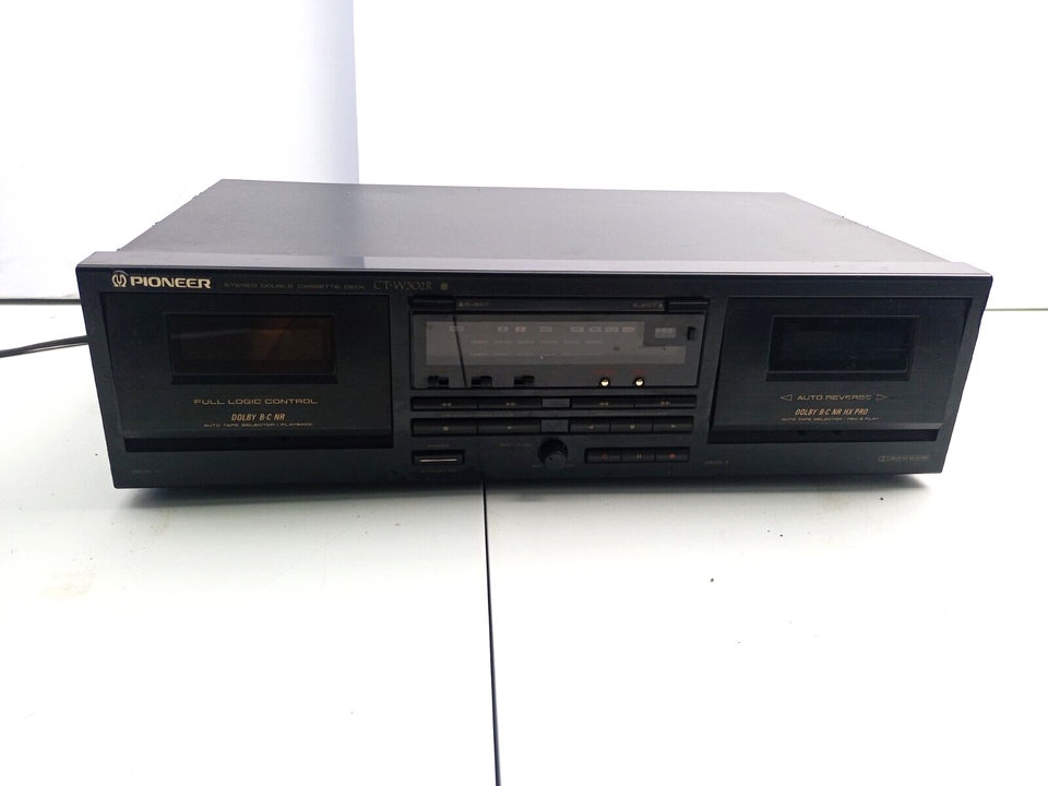 *UNTESTED BUT POWERS ON* PIONEER CT-W302R STEREO DOUBLE CASSETTE DECK RE... - $25.10
