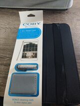 NEW! COBY 7-8" REVERSIBLE TABLET CASE BLACK/GREEN . Includes cloth and s... - $14.80