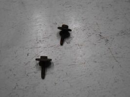 2008 Chevrolet Silverado 1500 Right RH Passenger side Head Light Bolts - $29.99