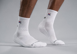 JUNTAS Superlite Non-Slip Half Socks Men&#39;s Soccer Socks Sports Korea Edition NWT - £28.88 GBP