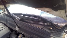 Windshield Wiper Motor Fits 07-11 ACADIA 103680681WIPER MOTOR ONLY, NO T... - $818.07 MXN