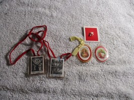 Vintage Sacred Heart Of Jesus Badge Apostleship Of Prayer Scapular Lot - £20.63 GBP