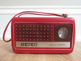 RARE vintage SEIKO transistor radio solid state mcm retro RED! - £149.44 GBP