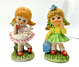 (2) Homco Little Girls Figurines w/Carrots, and Carry Sack - Cute and Ad... - £16.34 GBP