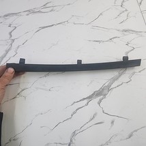 Lincoln D7LB17C997AWA 1977-1979 Mark V Rear Center Bumper Rub Strip Pad ... - $860.92 MXN
