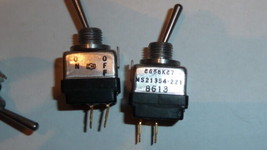 New 1CS MS21354-221 Toggle Switch Spst Latched, 5A, 28VDC Through HOLE-STRAIGHT - $35.00