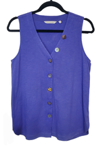 Soft Surroundings Small Purple Delia Women&#39;s Vest Charm Button Details - £23.58 GBP
