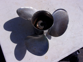 Clean Used Michigan 15x17 RH Stainless Outboard Propeller # SSM292-0 - £62.37 GBP