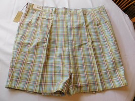 Roundtree &amp; Yorke Gold Label Mens Shorts 48 Big Pleated Front Multi Plaid NWT - £30.32 GBP