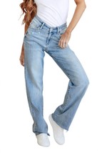 Judy Blue high rise v front waistband straight jeans Light Wash - $52.00