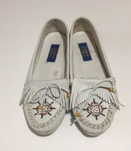 Vintage Valley Lane White Leather Moccasin Loafers Size 9 - $24.99