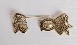 Vintage gold tone bow floral brooch hand painted enamel BROKEN NEEDS REPAIR - £1.57 GBP