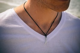 Claw necklace for men, black string, gift for him - £10.22 GBP