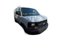 Passenger Corner/Park Light Below Headlamps Fits 03-23 EXPRESS 2500 VAN ... - $33.68