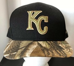 New Era 59FIFTY MLB Kansas City Royals Black/Camo Fitted Hat 7 7/8 EUC - £18.06 GBP