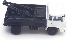 Vintage Yatming Wrecker Tow Truck White &amp; Black Diecast 1:64 China 1970&#39;s - $4.94