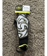 Athletic Works Pee Wee Shin Guards All Sport Padded Ankle Under Foot Strap - $11.79 CAD