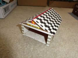Vintage 1950s Ideal O Scale Plastic Custom Painted Shell Garage Building... - $17.82