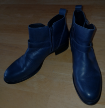 WAY LADIES NAVY LEATHER ANKLE BOOTS MADE IN PORTUGAL-40(9 US)-EXCELLENT - $34.00