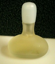 Chloe Innocence Eau De Toilette Mini Miniature Bottle 3.7 Ml / .12 Oz Edt Splash - £31.96 GBP