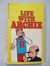 LIFE WITH ARCHIE 1973 Humor Comic Graphic Novel Bantam Book - £7.79 GBP