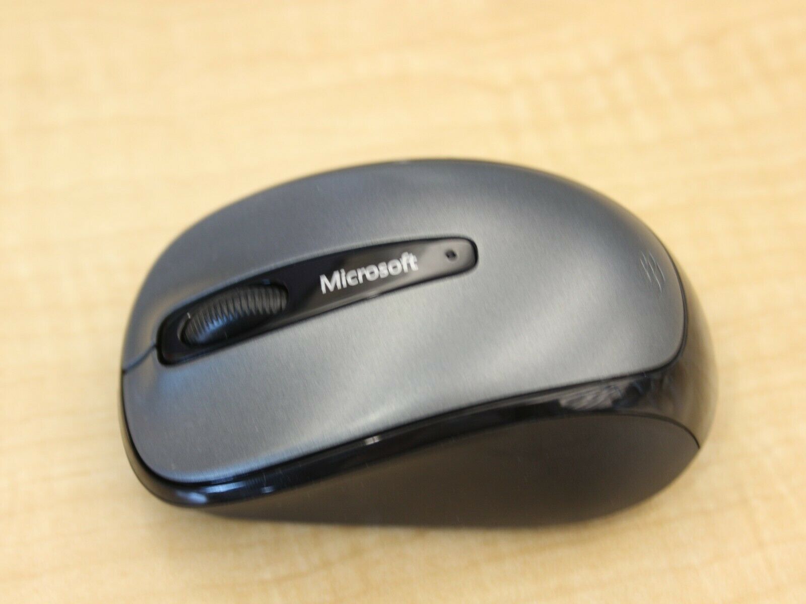 Microsoft Wireless mouse Model 3500 Silver and Black - $11.99