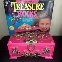 Vintage 1994 Hasbro Treasure Rocks Jewelry Treasure Box With Jewels &amp; Se... - £117.03 GBP