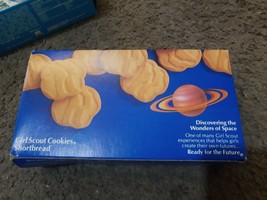 NICE 1980s Vintage Girl Scout Cookie Box (w/ Cookies!) Shortbread Wonders Space - £35.76 GBP