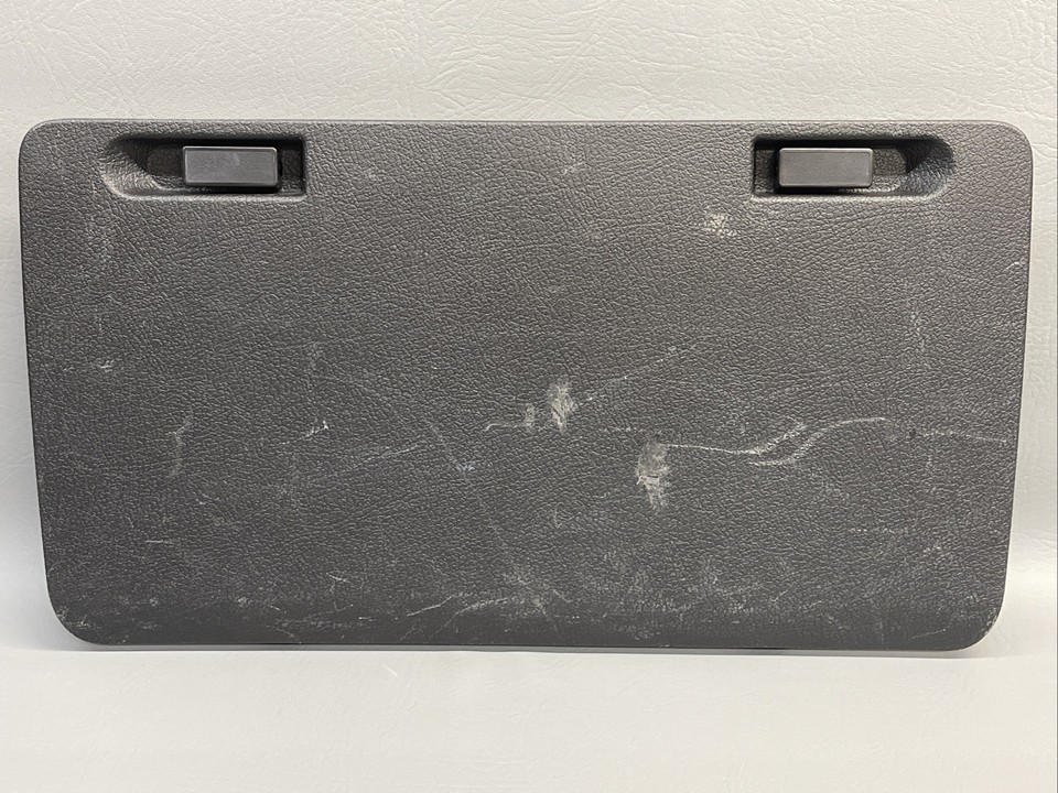 2006–2010 Hummer H3 OEM Left Rear Door Storage Compartment Lid Panel - $39.59