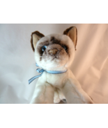 Yomiko Classics Siamese Cat Plush Doll 13&quot; long includes tail Russ Berrie - $197.82 MXN