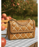 NEW Tory Burch Fleming Pop Quilt Tan Leather Small Crossbody/Shoulder Ba... - $11,210.70 MXN