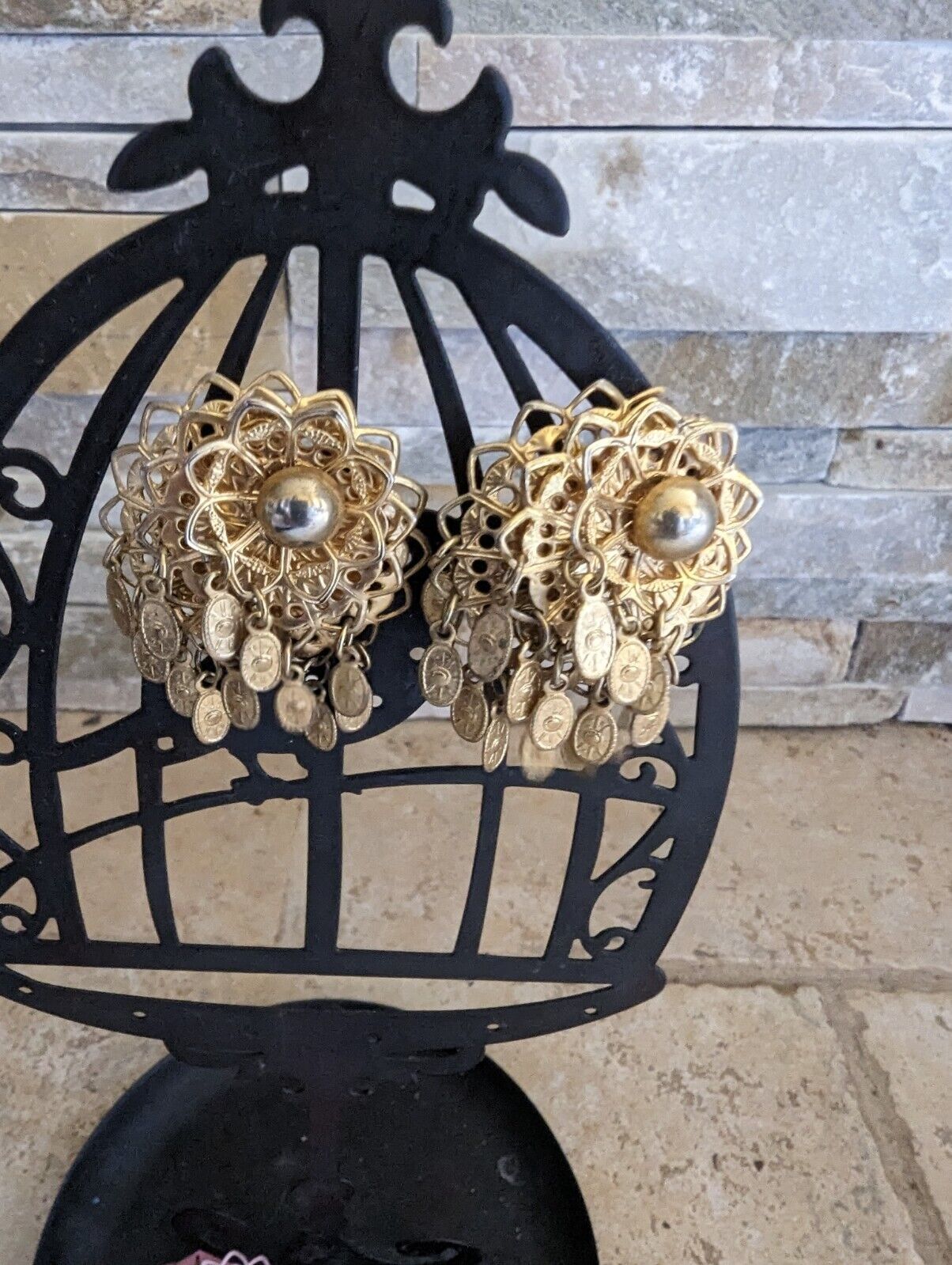 Earrings VTG Dangle Runway Clip Tassel Gold tone Waterfall Statement Gau... - $18.81