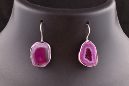 Rhodium Polished Handmade Irregular Fancy Stone Bezel Dengle Earrings Women Wear - £18.84 GBP